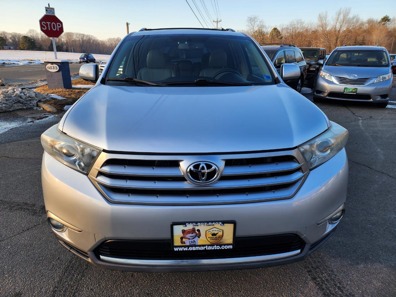 Toyota Highlander Limited 4WD 2011