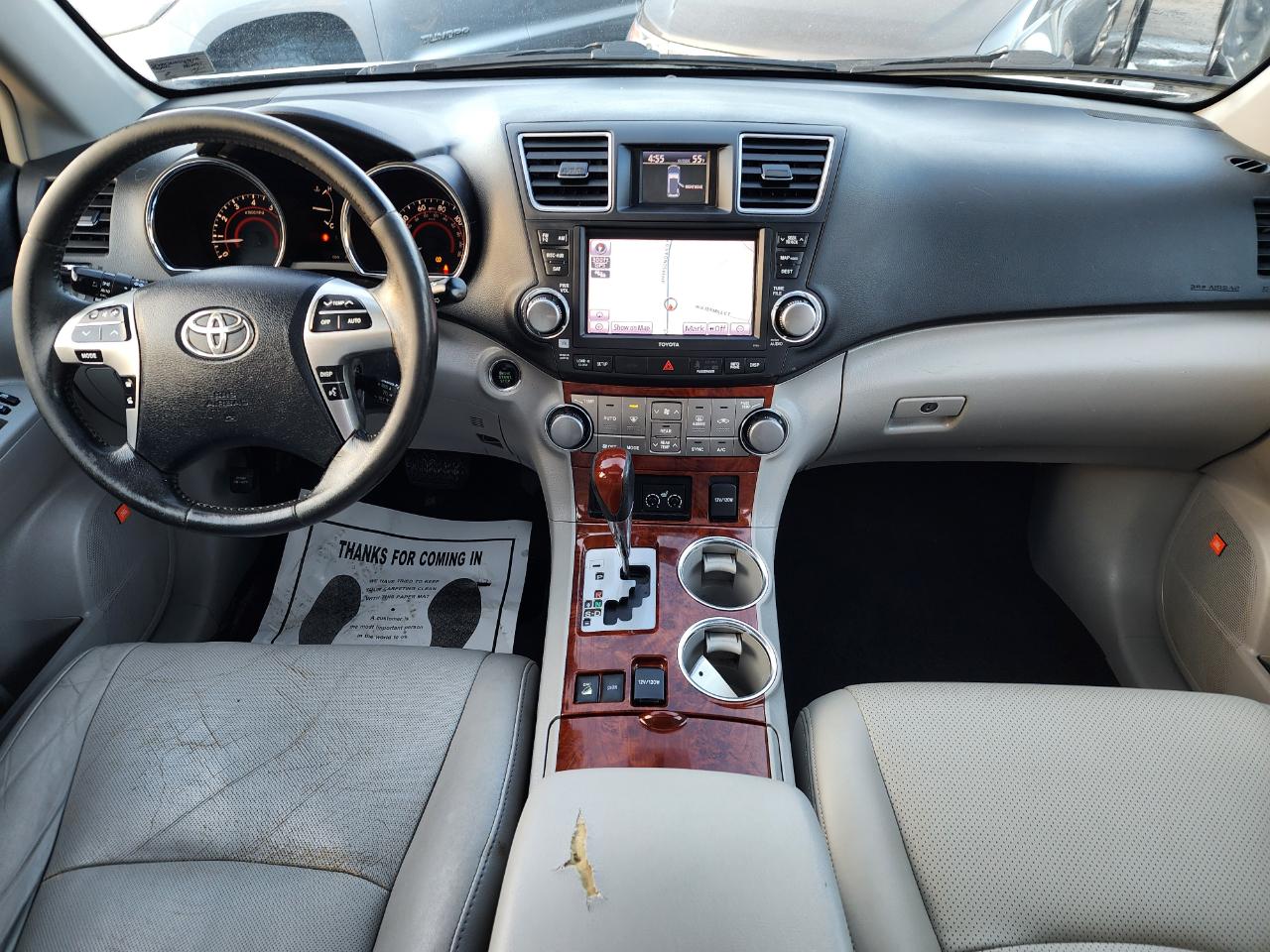 Toyota Highlander Limited 4WD 2011