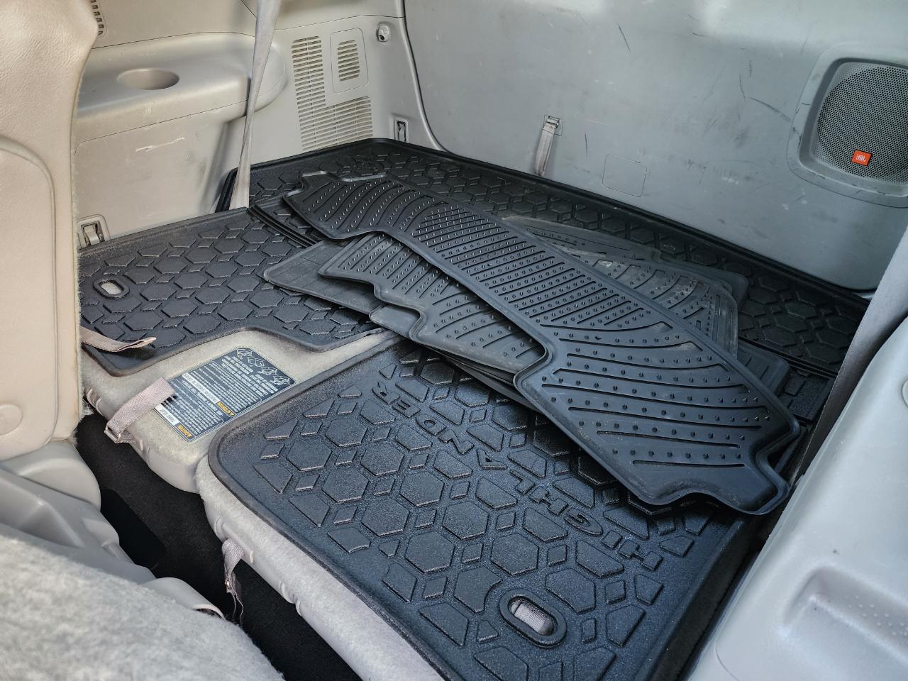 Toyota Highlander Limited 4WD 2011