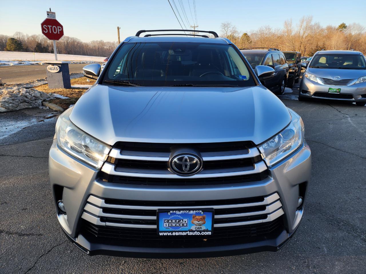 Toyota Highlander XLE AWD V6 2019