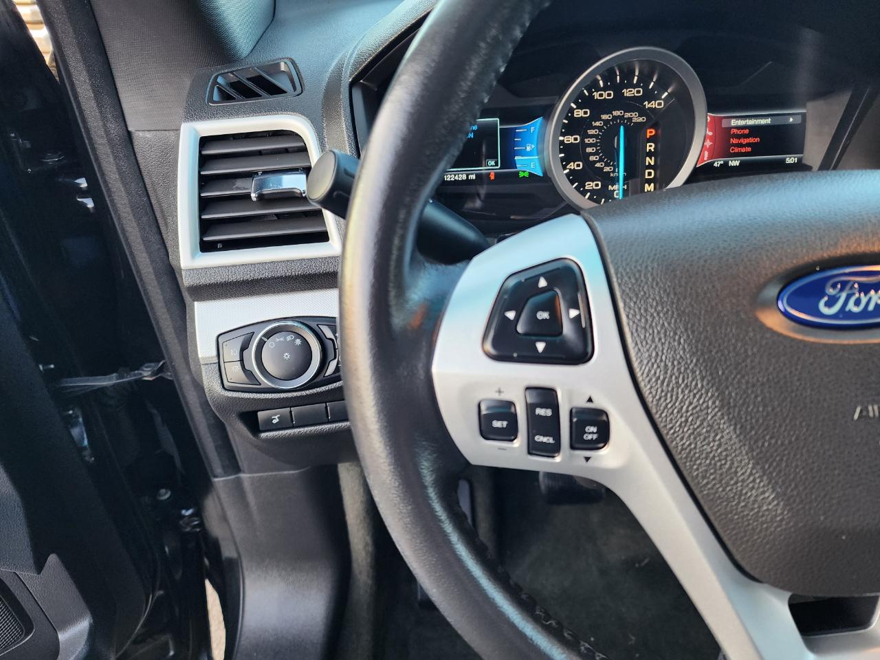 Ford Explorer XLT 4WD 2013