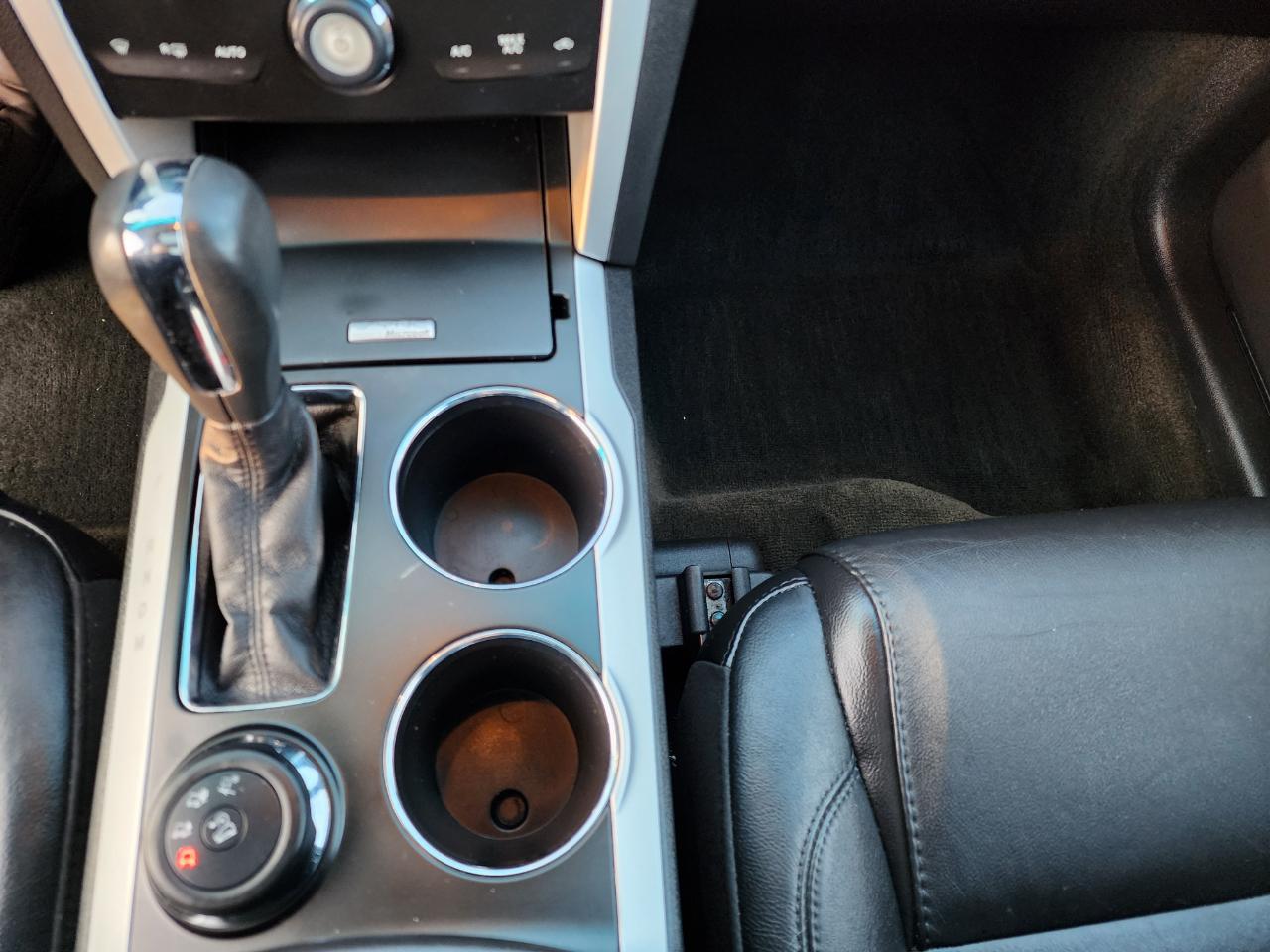 Ford Explorer XLT 4WD 2013