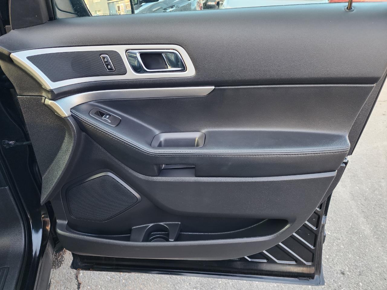 Ford Explorer XLT 4WD 2013