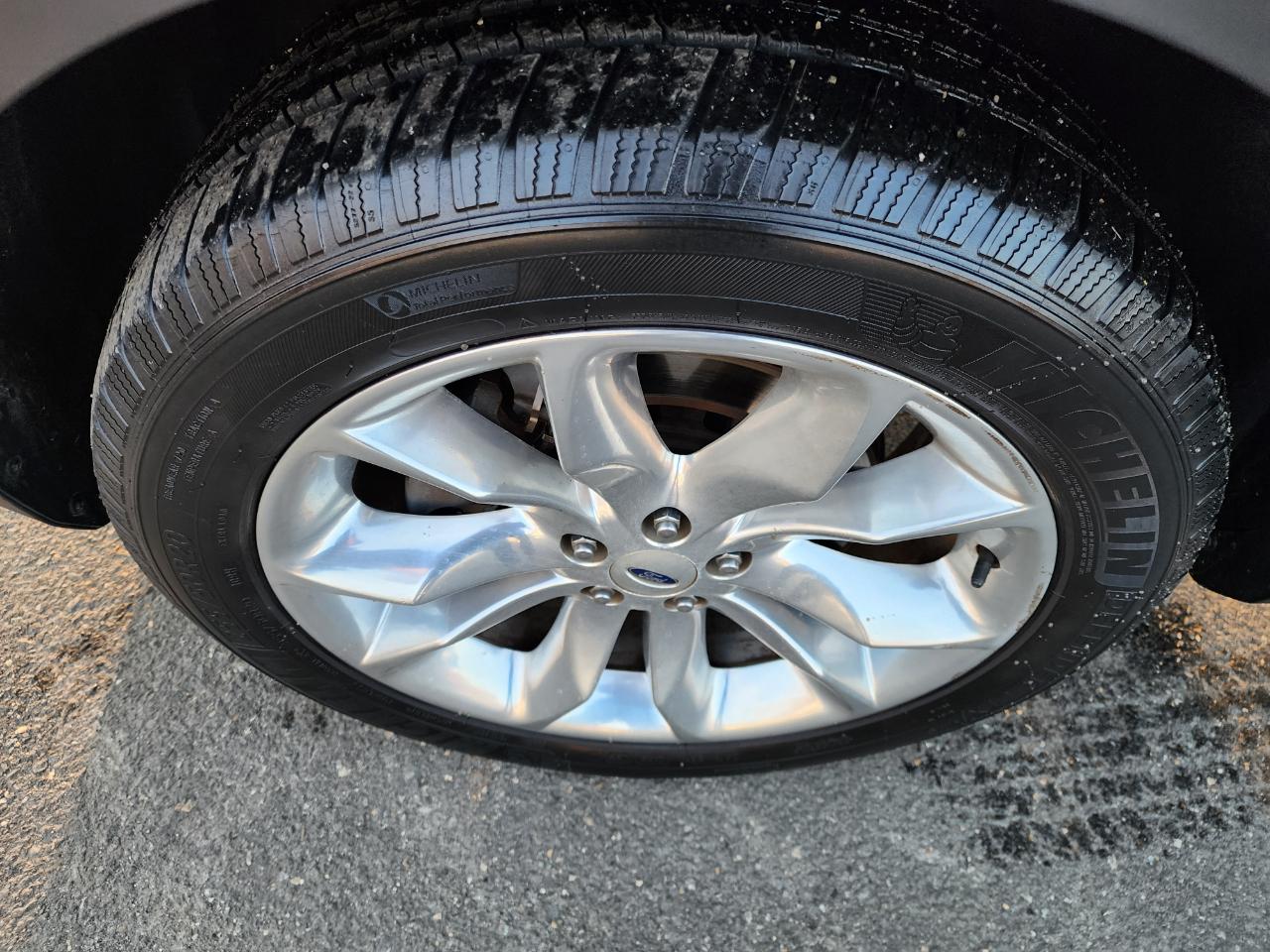 Ford Explorer XLT 4WD 2013