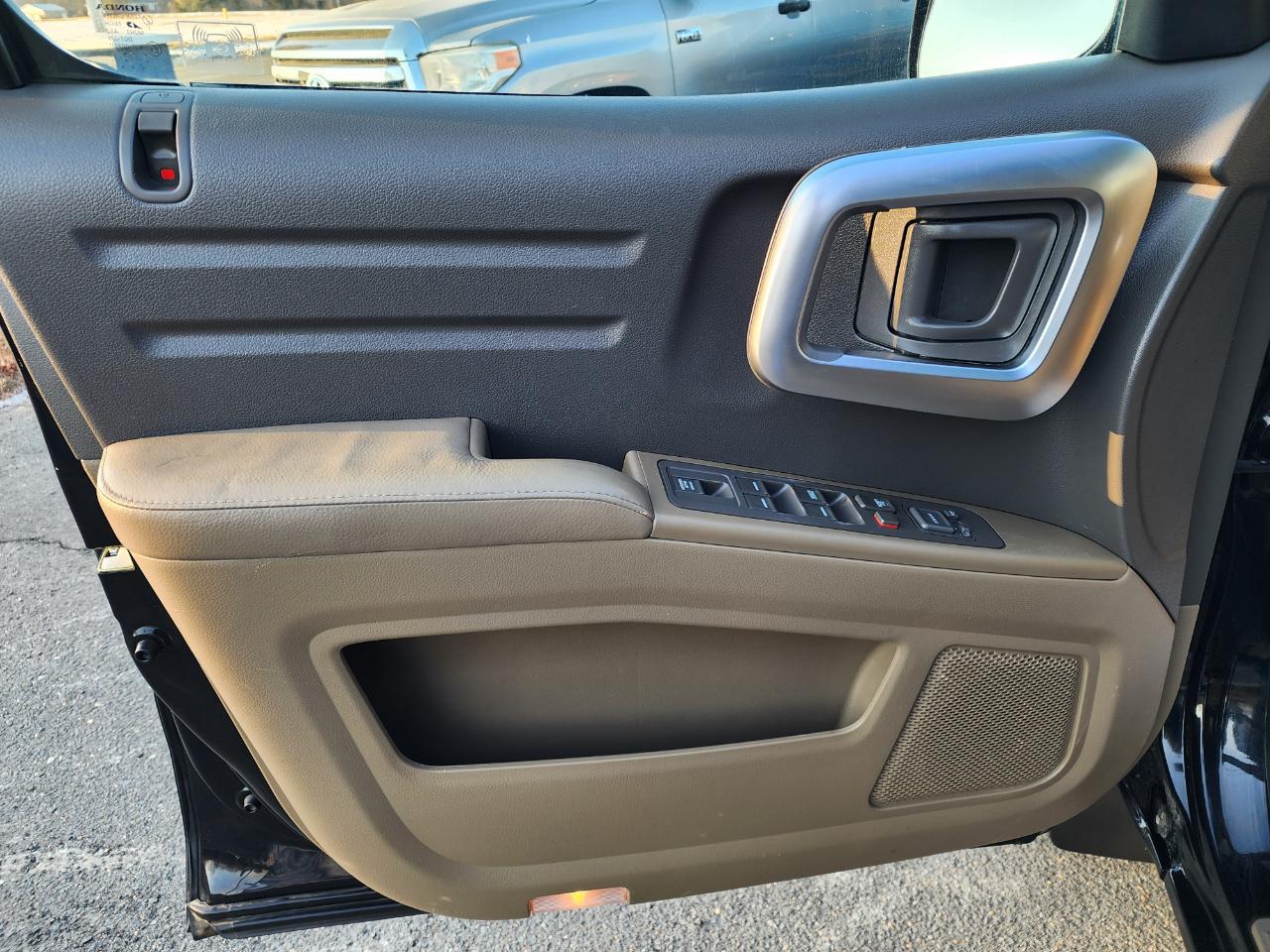 Honda Ridgeline RTL 4x4 Crew Cab 5.3' Bed 2006