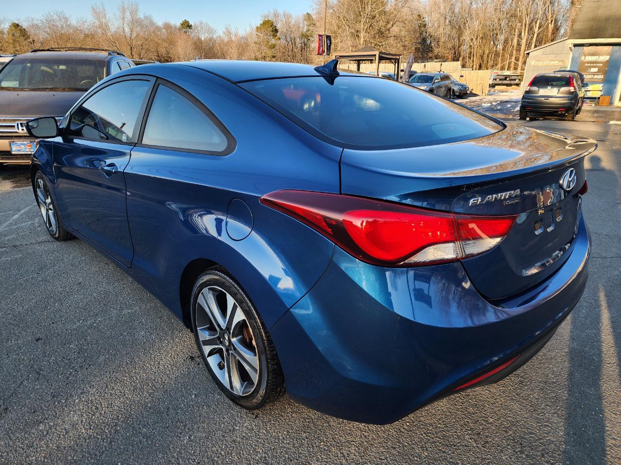 Hyundai Elantra Coupe A/T 2014