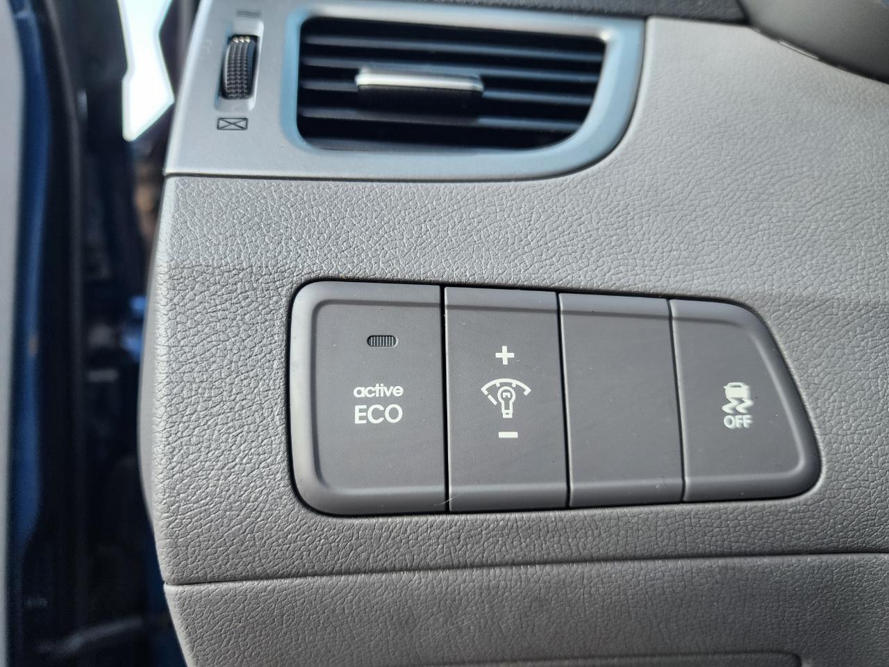 Hyundai Elantra Coupe A/T 2014