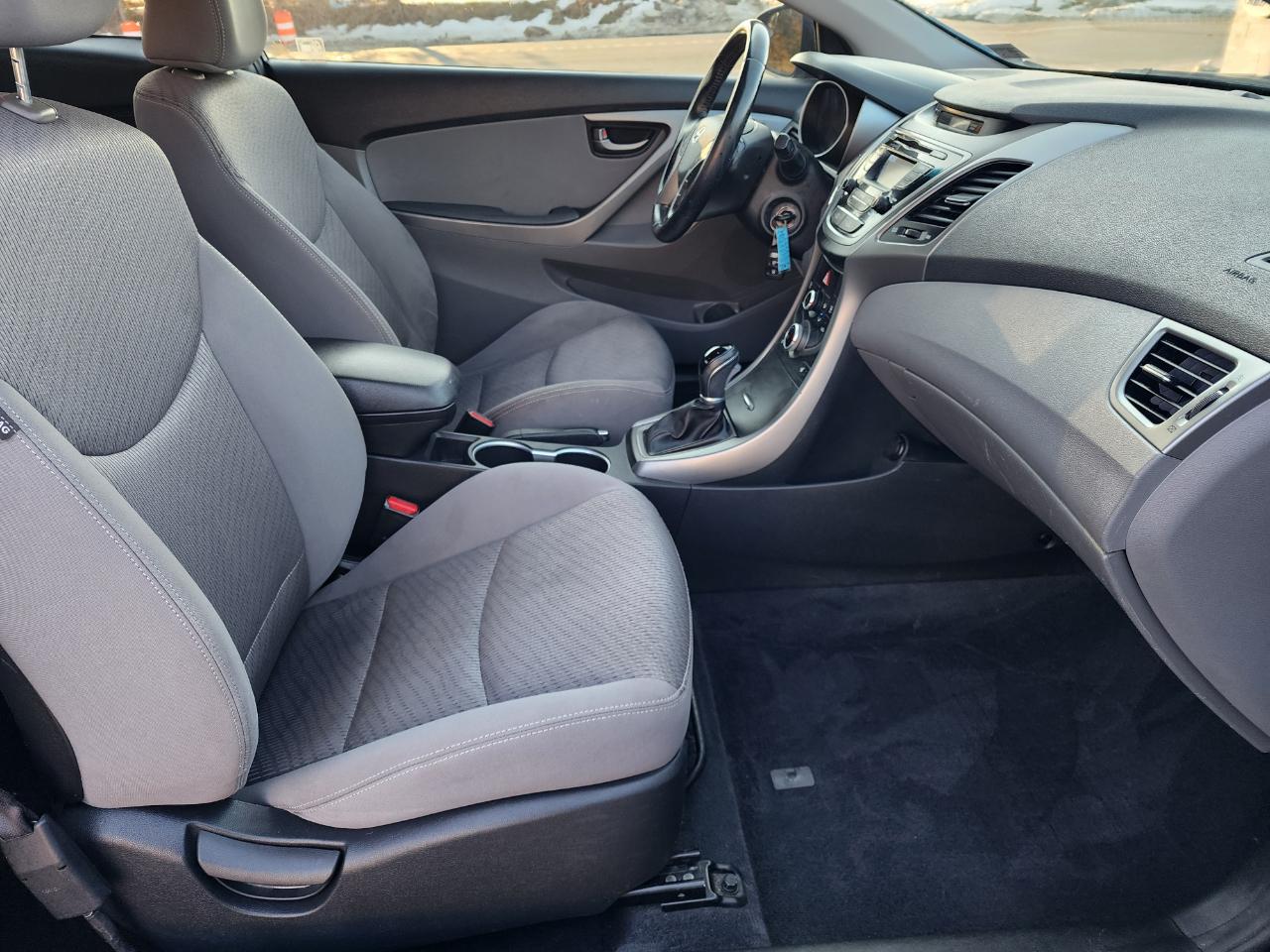 Hyundai Elantra Coupe A/T 2014