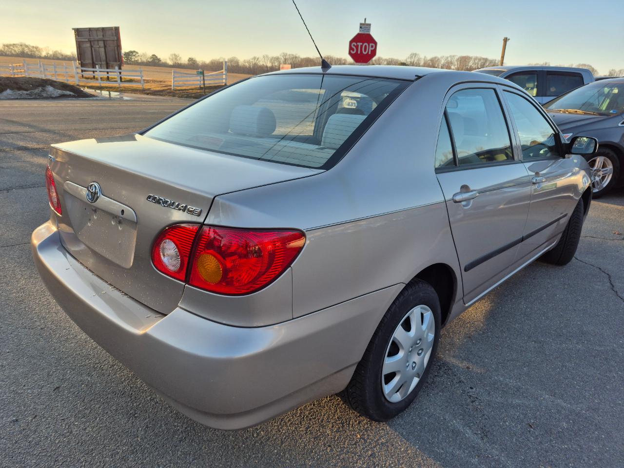 Toyota Corolla CE 2003