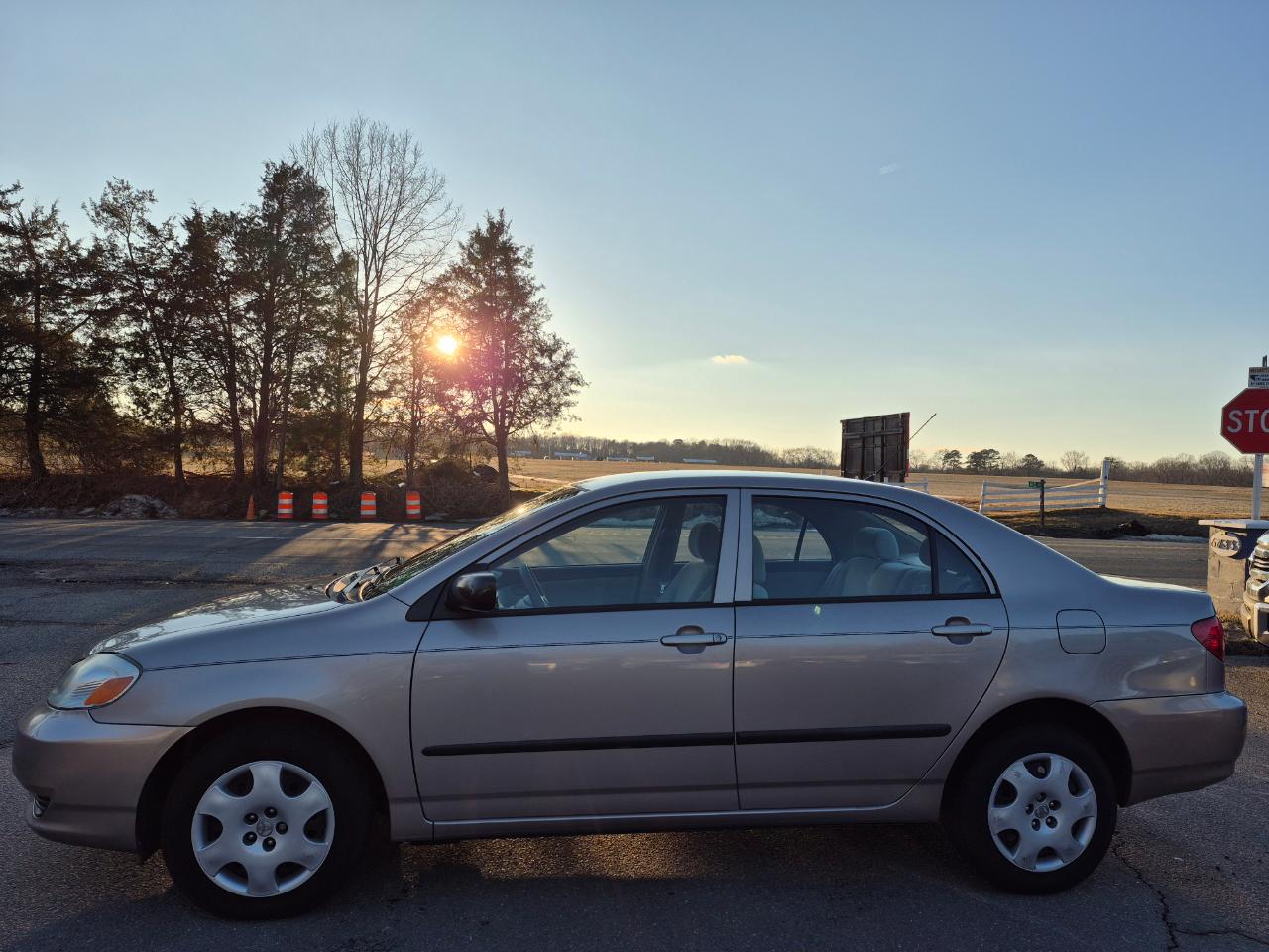 Toyota Corolla CE 2003