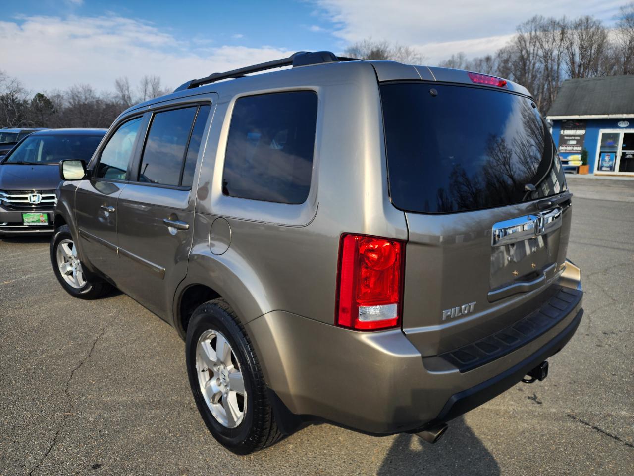 Honda Pilot EX-L 2WD w/ DVD 2011