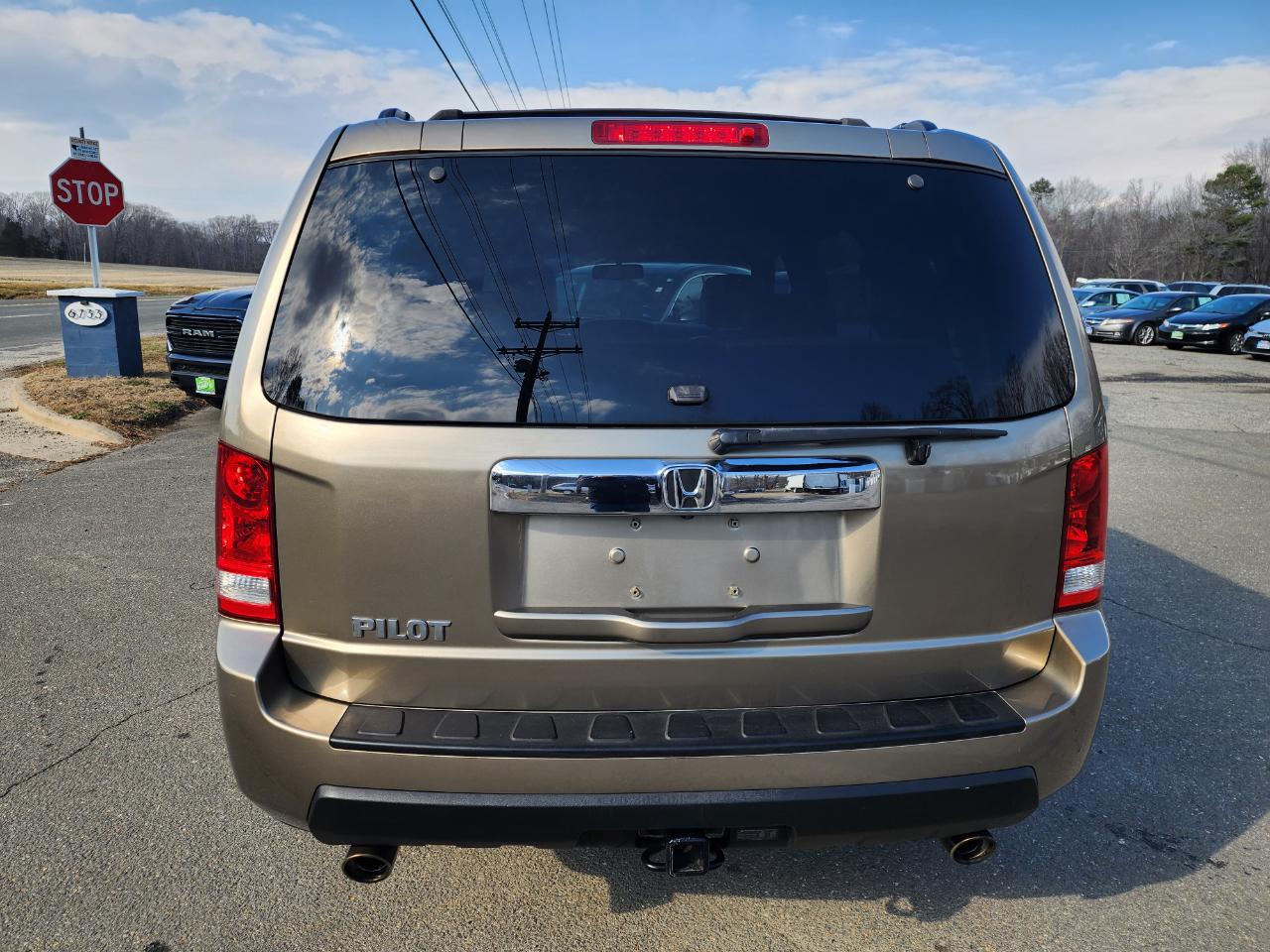 Honda Pilot EX-L 2WD w/ DVD 2011