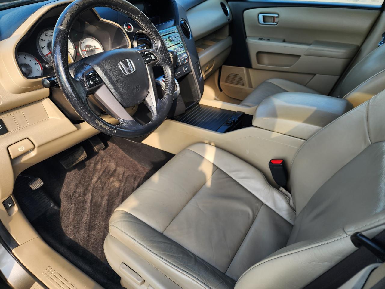 Honda Pilot EX-L 2WD w/ DVD 2011