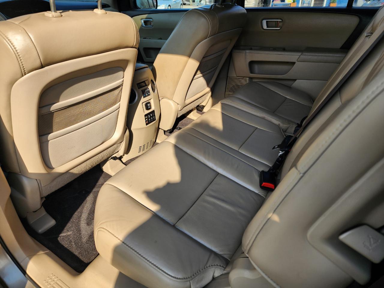 Honda Pilot EX-L 2WD w/ DVD 2011