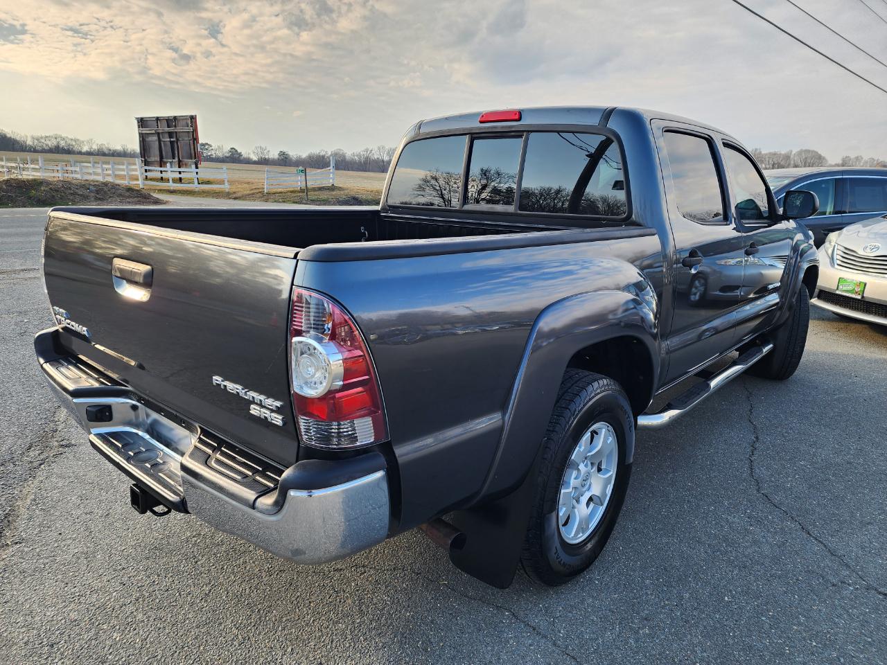 Toyota Tacoma PreRunner Double Cab Auto 2WD 2013