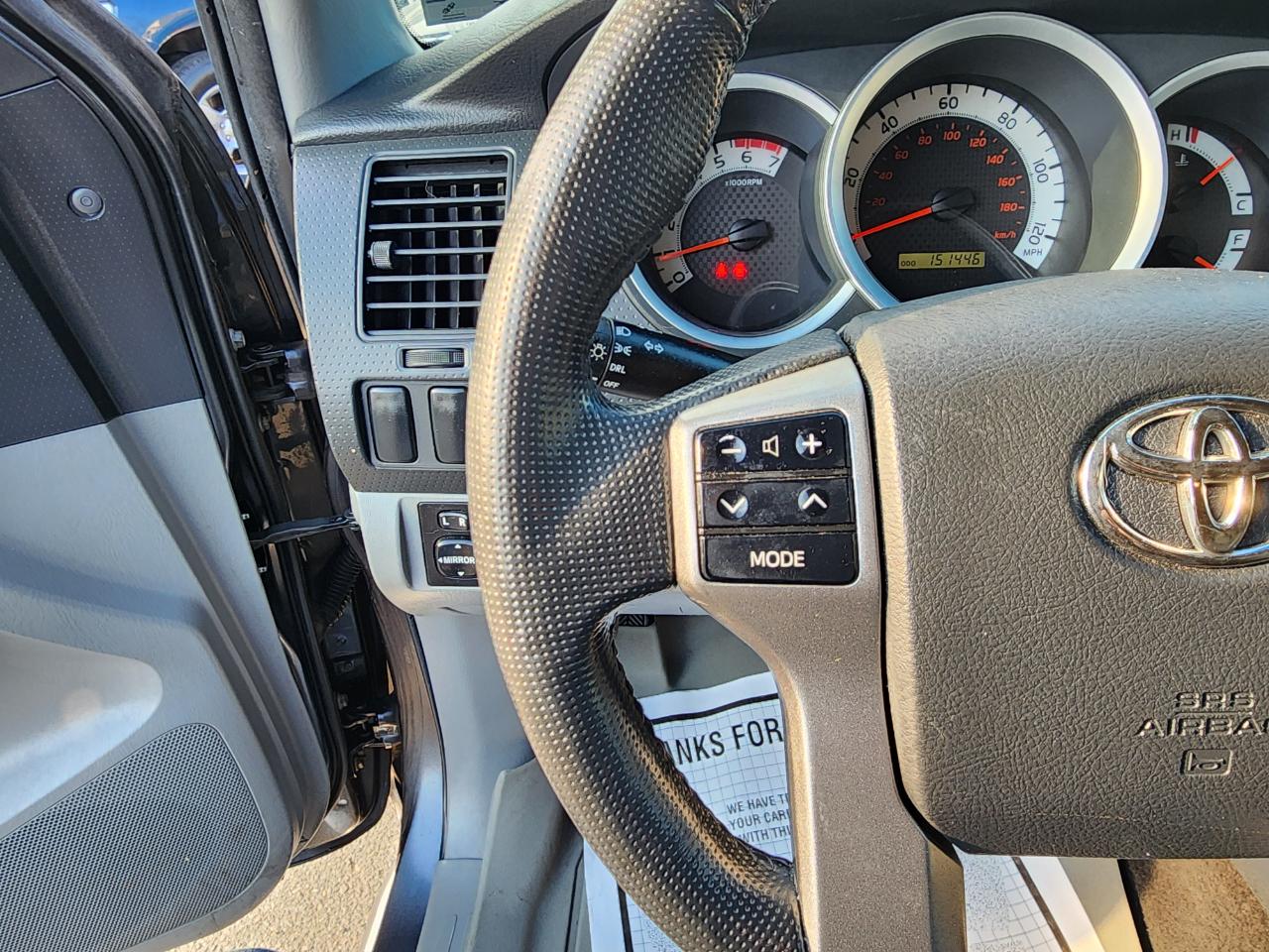 Toyota Tacoma PreRunner Double Cab Auto 2WD 2013