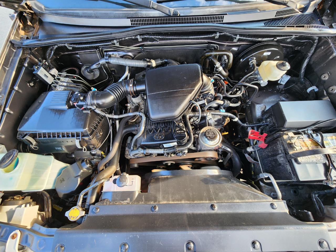 Toyota Tacoma PreRunner Double Cab Auto 2WD 2013