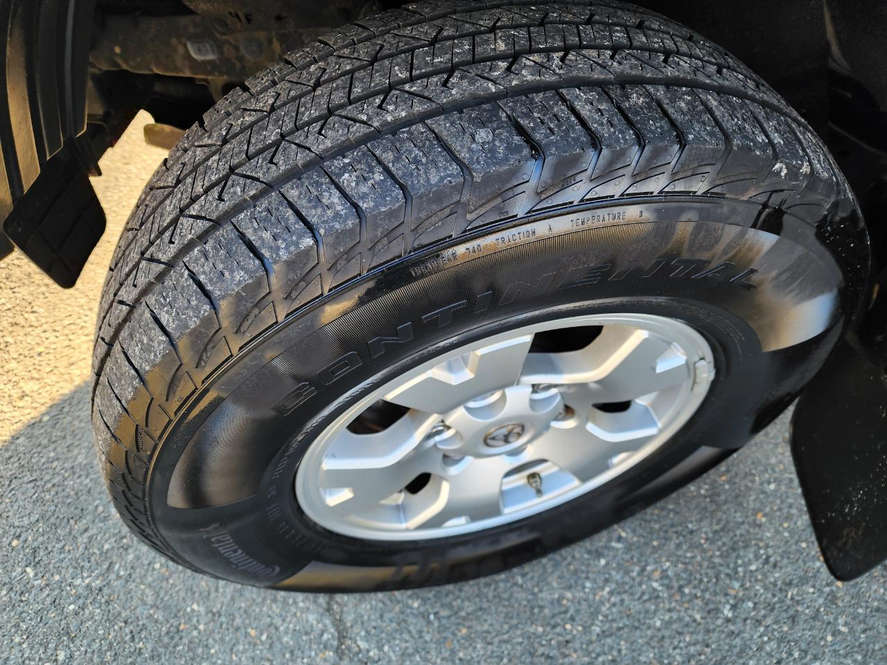 Toyota Tacoma PreRunner Double Cab Auto 2WD 2013