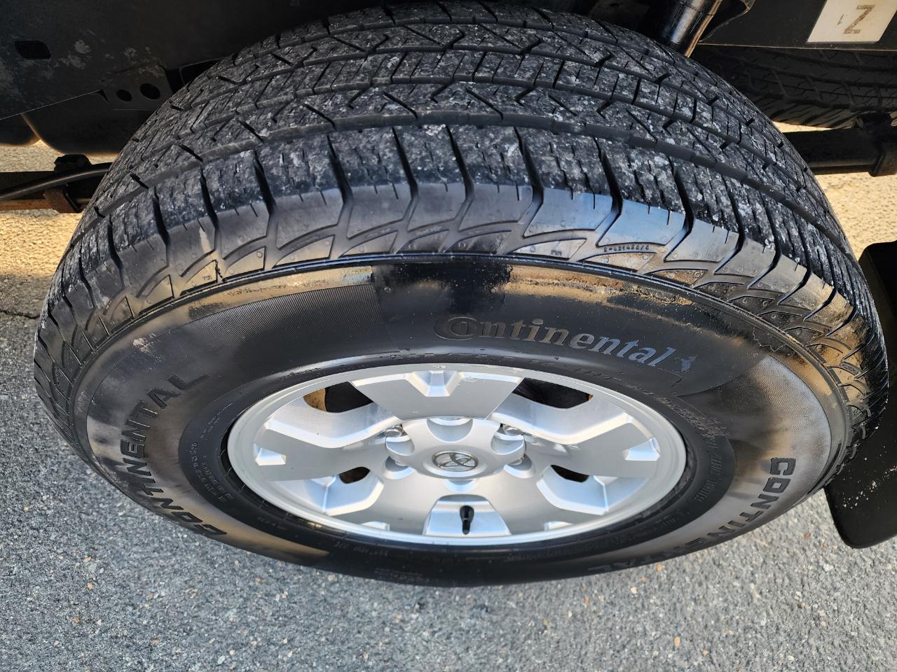 Toyota Tacoma PreRunner Double Cab Auto 2WD 2013