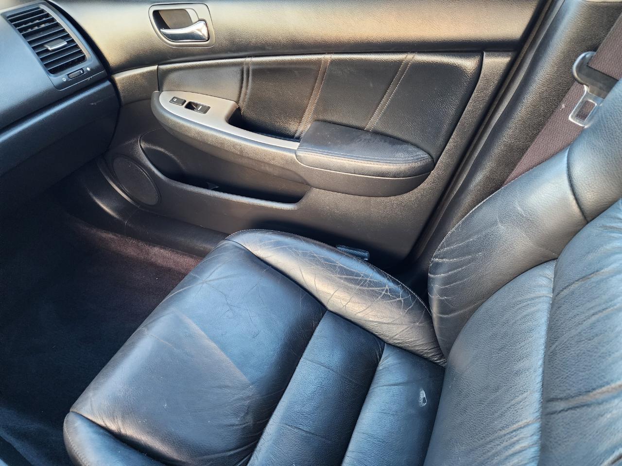 Honda Accord EX-L Sedan AT with XM Radio 2005