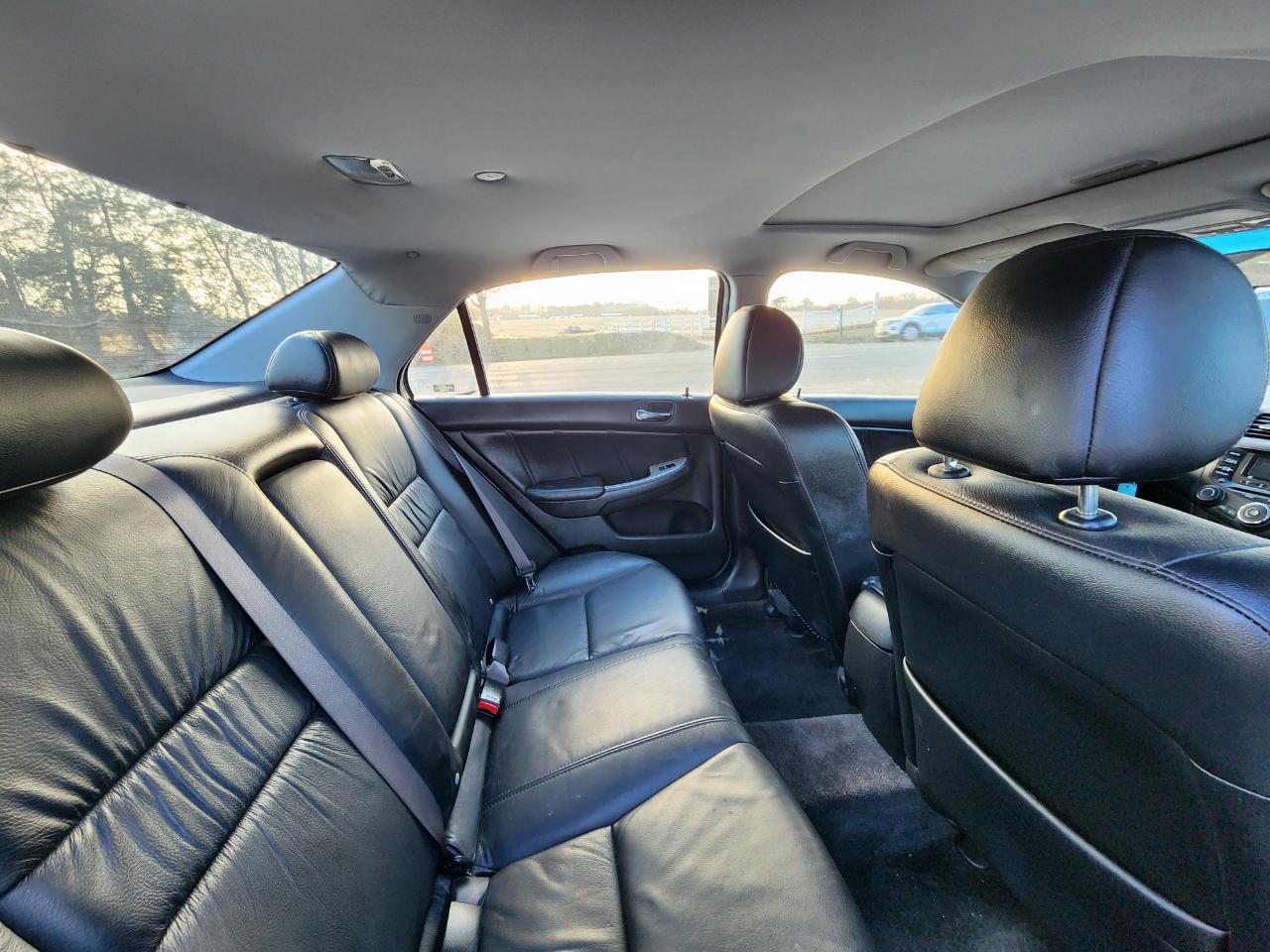 Honda Accord EX-L Sedan AT with XM Radio 2005