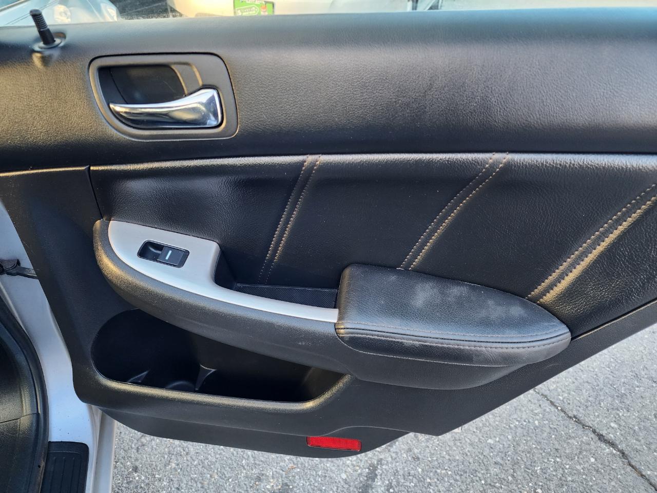 Honda Accord EX-L Sedan AT with XM Radio 2005