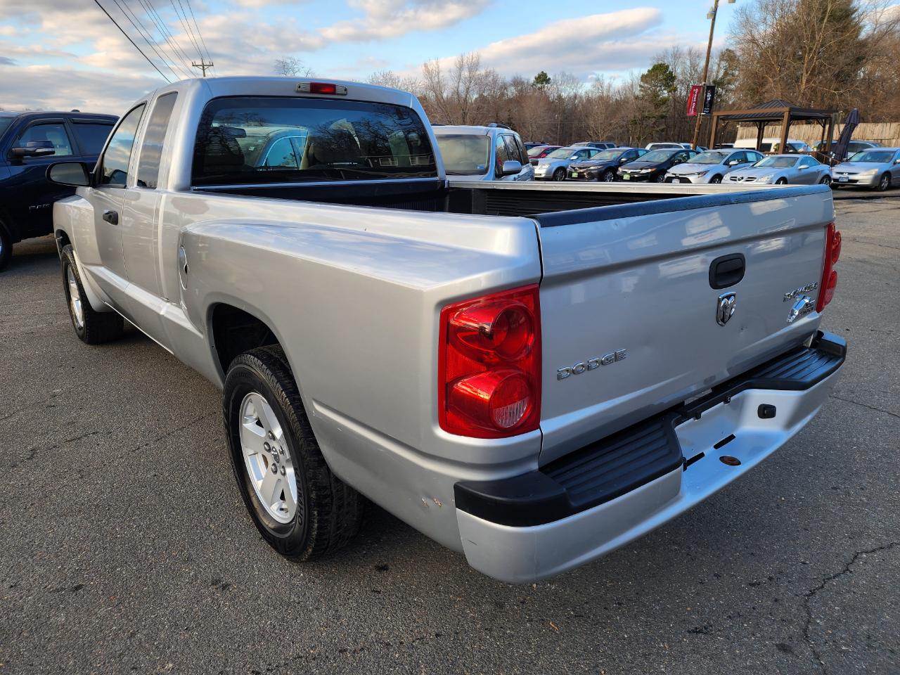 Dodge Dakota SLT Extended Cab 2WD 2010