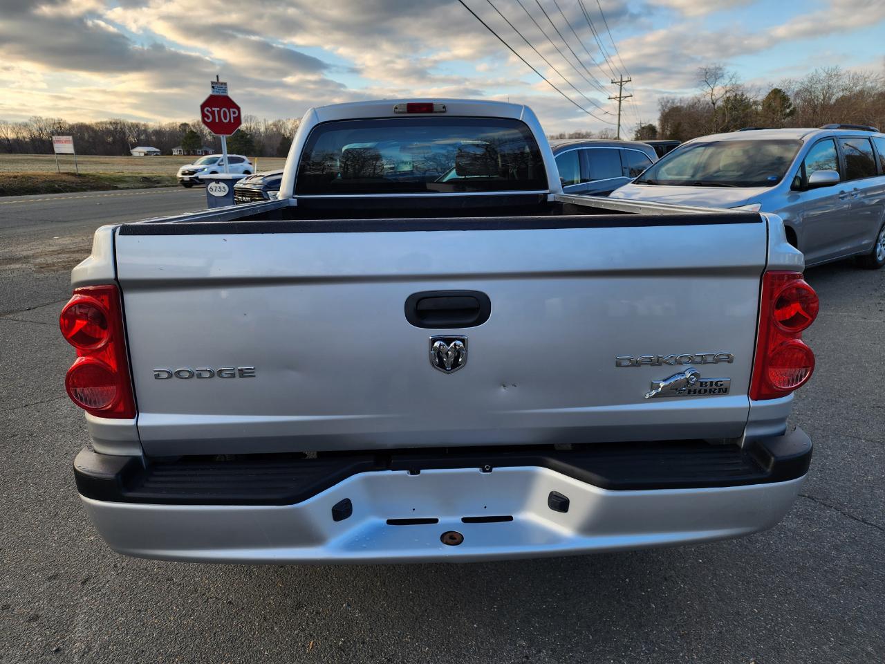 Dodge Dakota SLT Extended Cab 2WD 2010