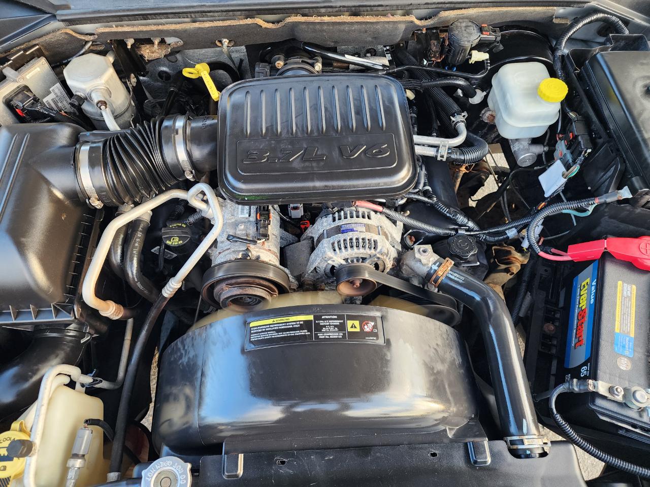 Dodge Dakota SLT Extended Cab 2WD 2010