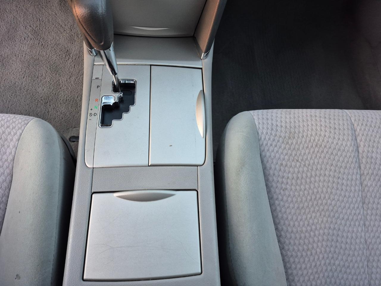 Toyota Camry LE 2011