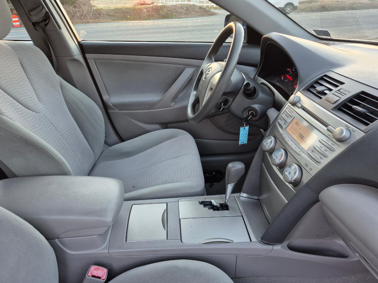 Toyota Camry LE 2011