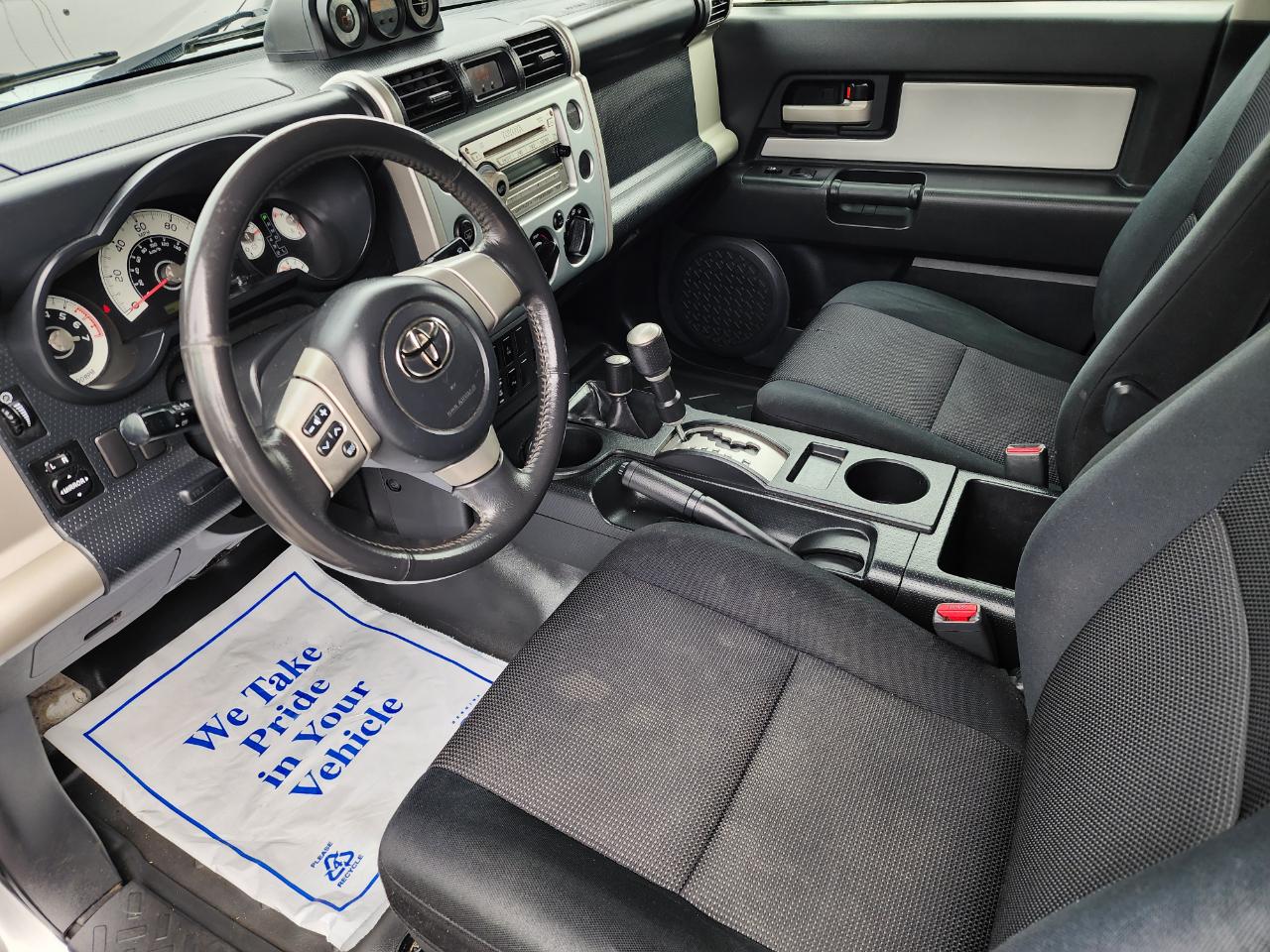 Toyota FJ Cruiser 4WD AT 2007