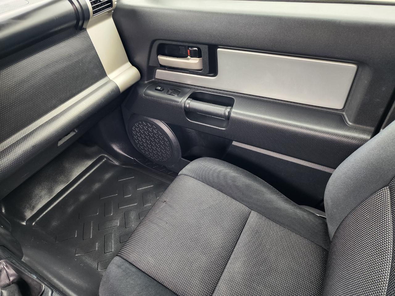 Toyota FJ Cruiser 4WD AT 2007