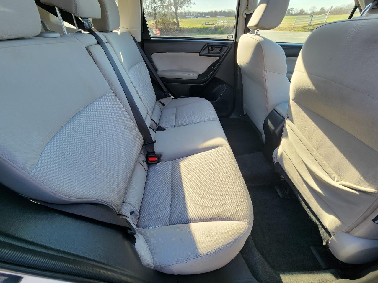 Subaru Forester 2.5i Premium PZEV CVT 2016