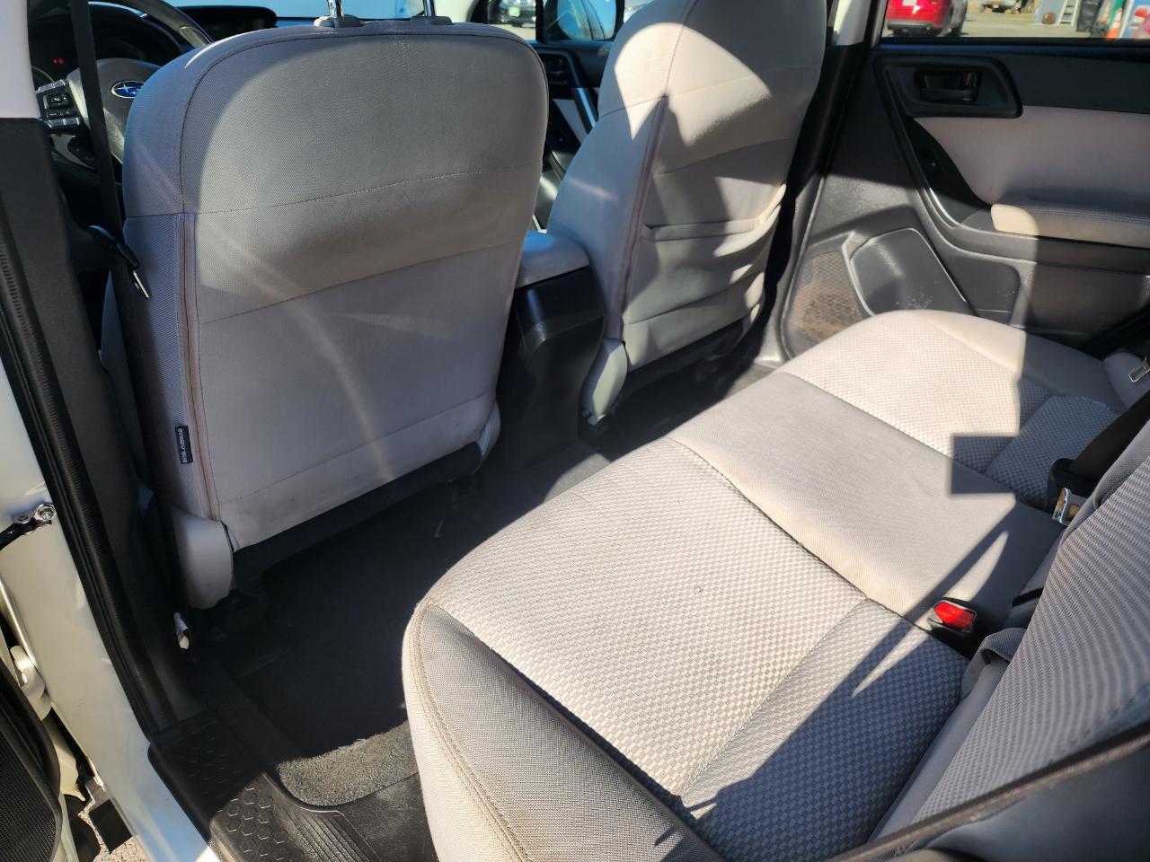 Subaru Forester 2.5i Premium PZEV CVT 2016