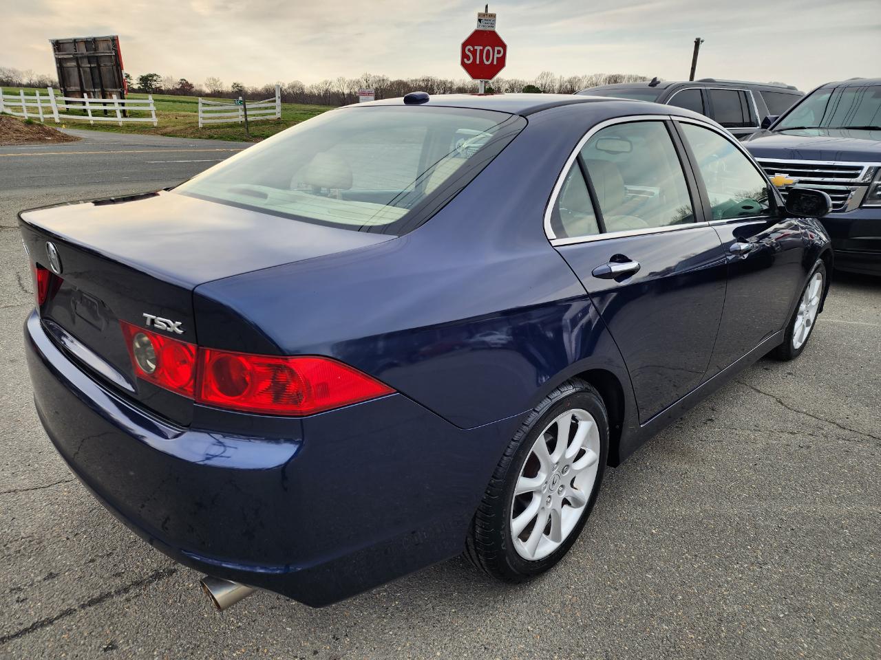 Acura TSX 5-speed AT with Navigation 2006