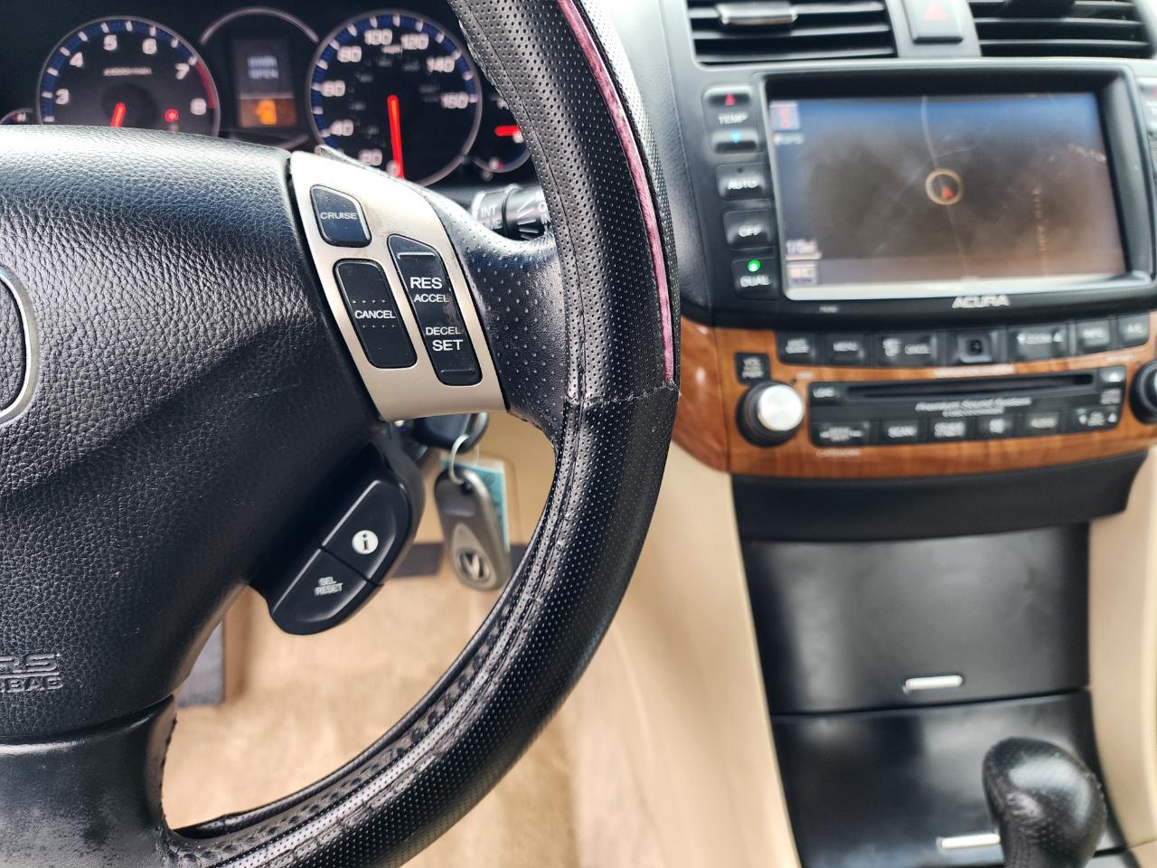 Acura TSX 5-speed AT with Navigation 2006