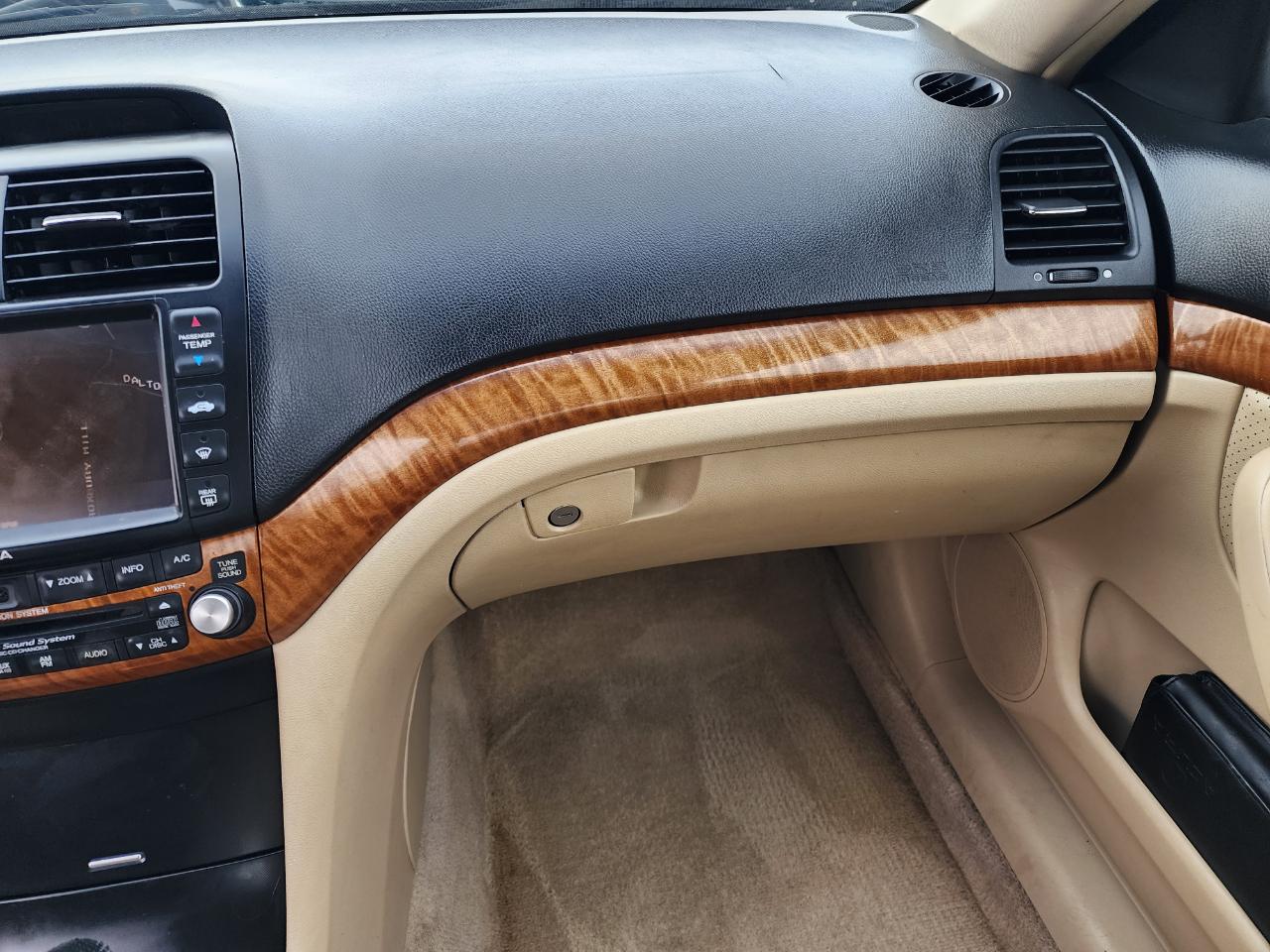 Acura TSX 5-speed AT with Navigation 2006