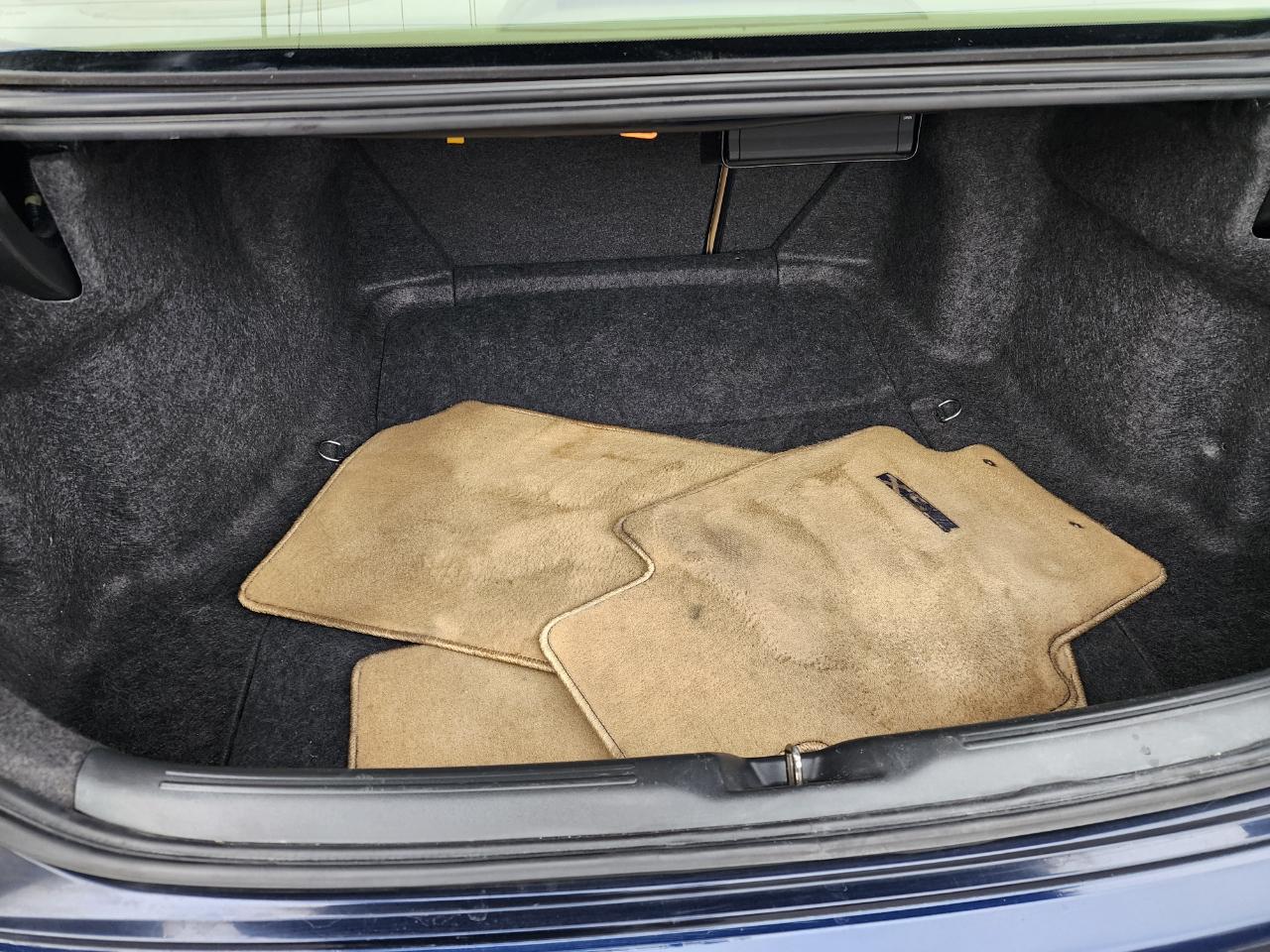 Acura TSX 5-speed AT with Navigation 2006