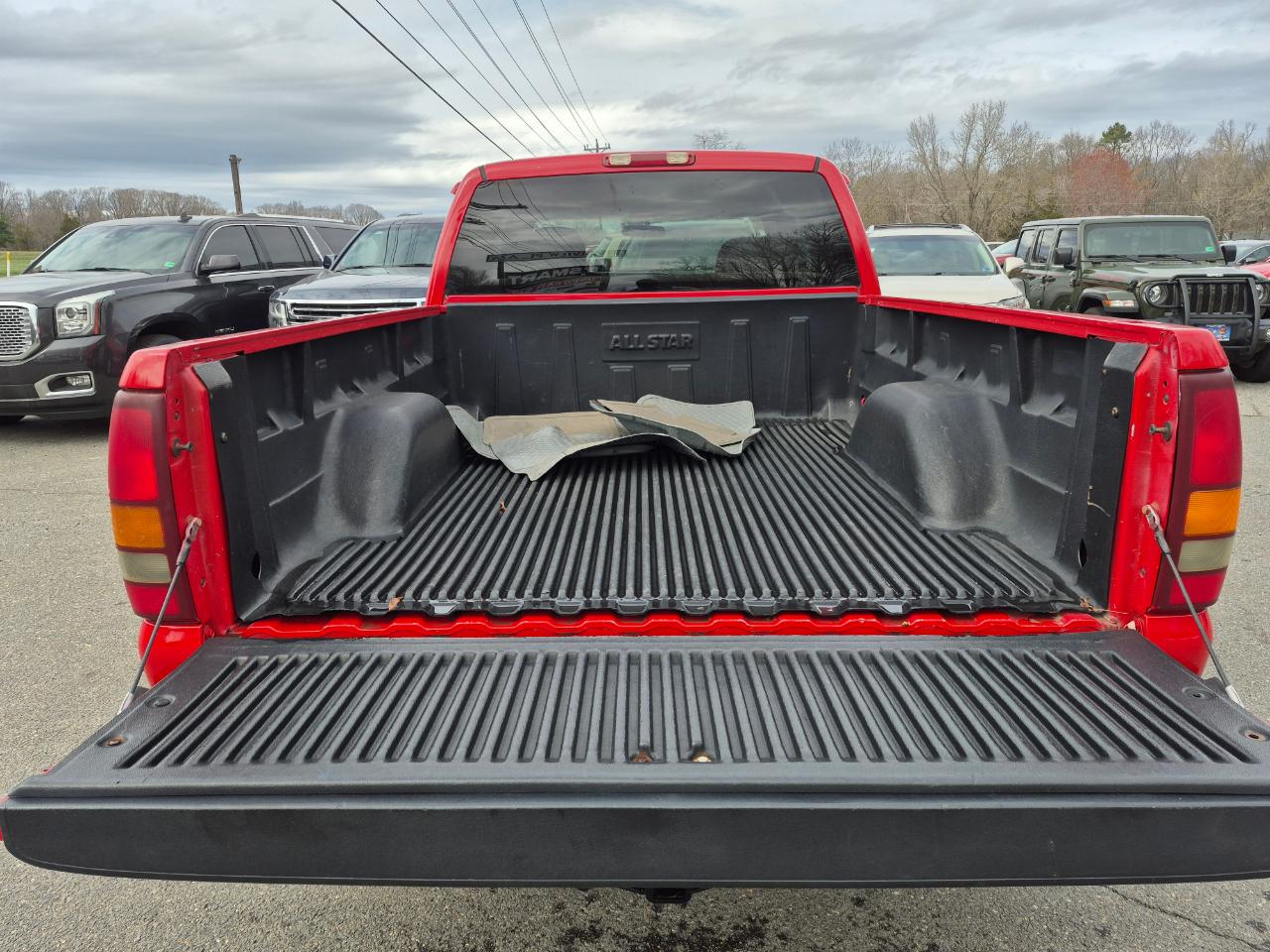 Chevrolet Silverado 1500 LS Ext. Cab 3-Door Long Bed 2WD 2000