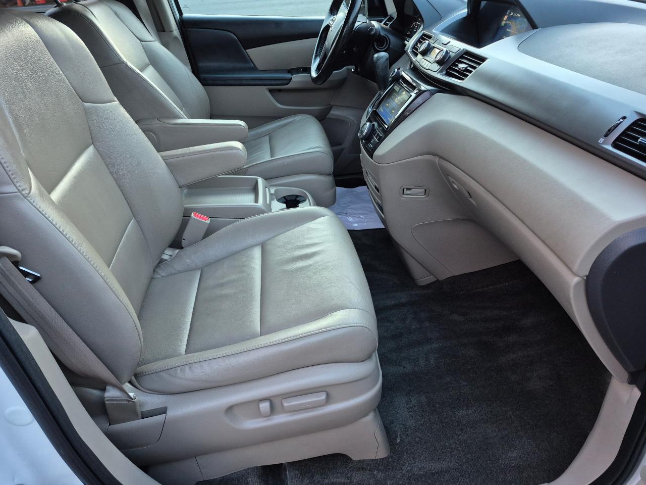 Honda Odyssey Touring Elite 2016