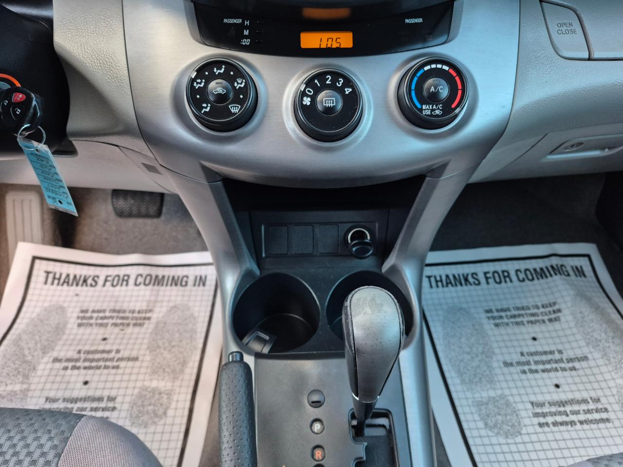 Toyota RAV4 Base I4 4WD 2007