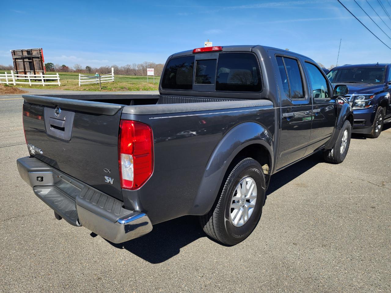 Nissan Frontier S Crew Cab 5AT 2WD 2014