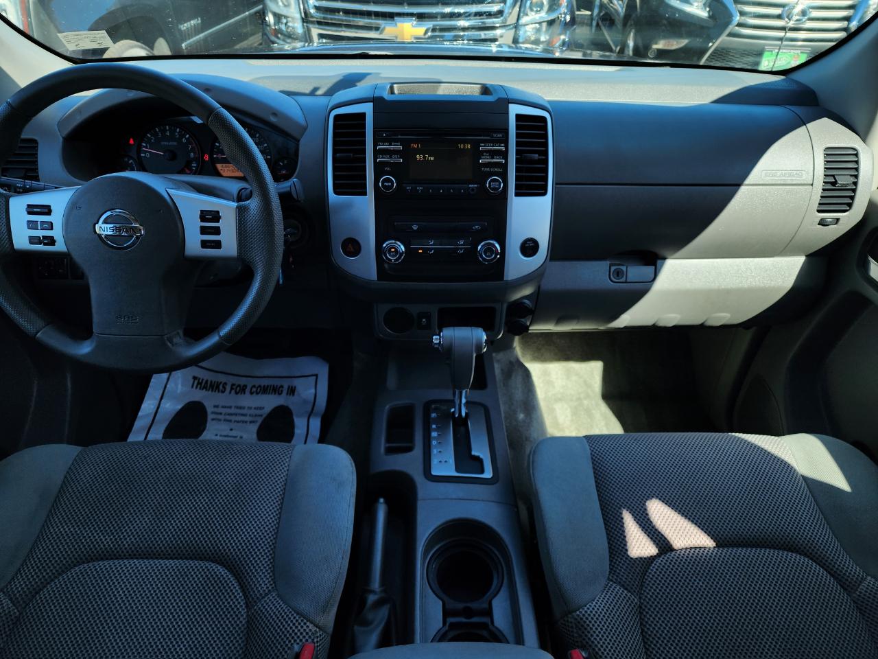 Nissan Frontier S Crew Cab 5AT 2WD 2014