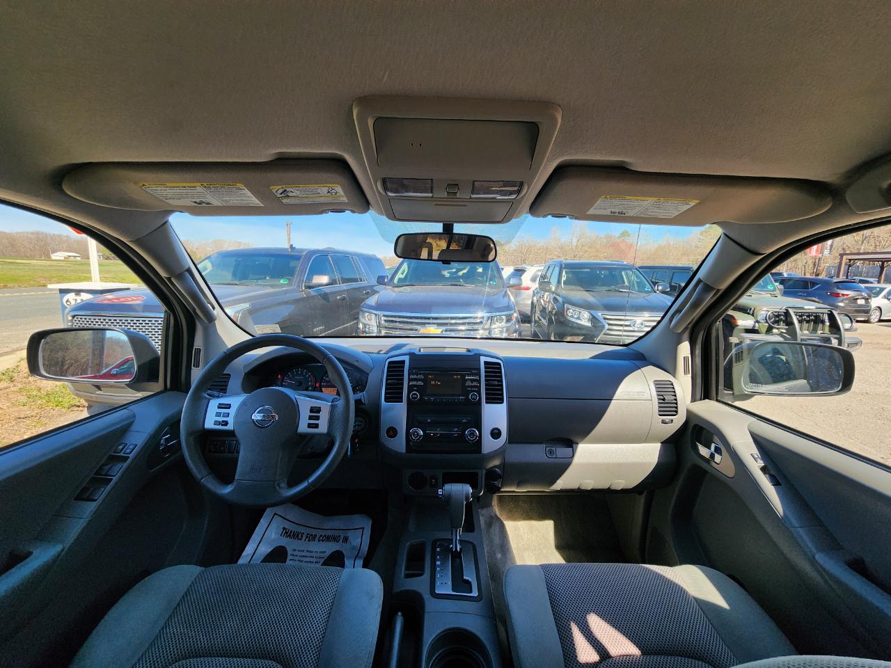 Nissan Frontier S Crew Cab 5AT 2WD 2014