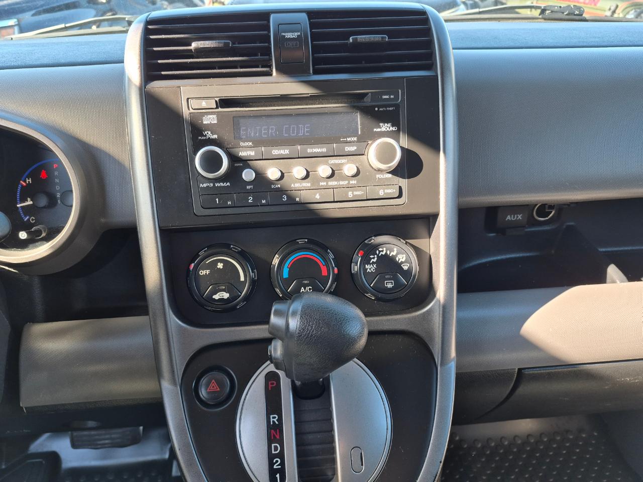 Honda Element EX 2WD AT with Navigation System 2010