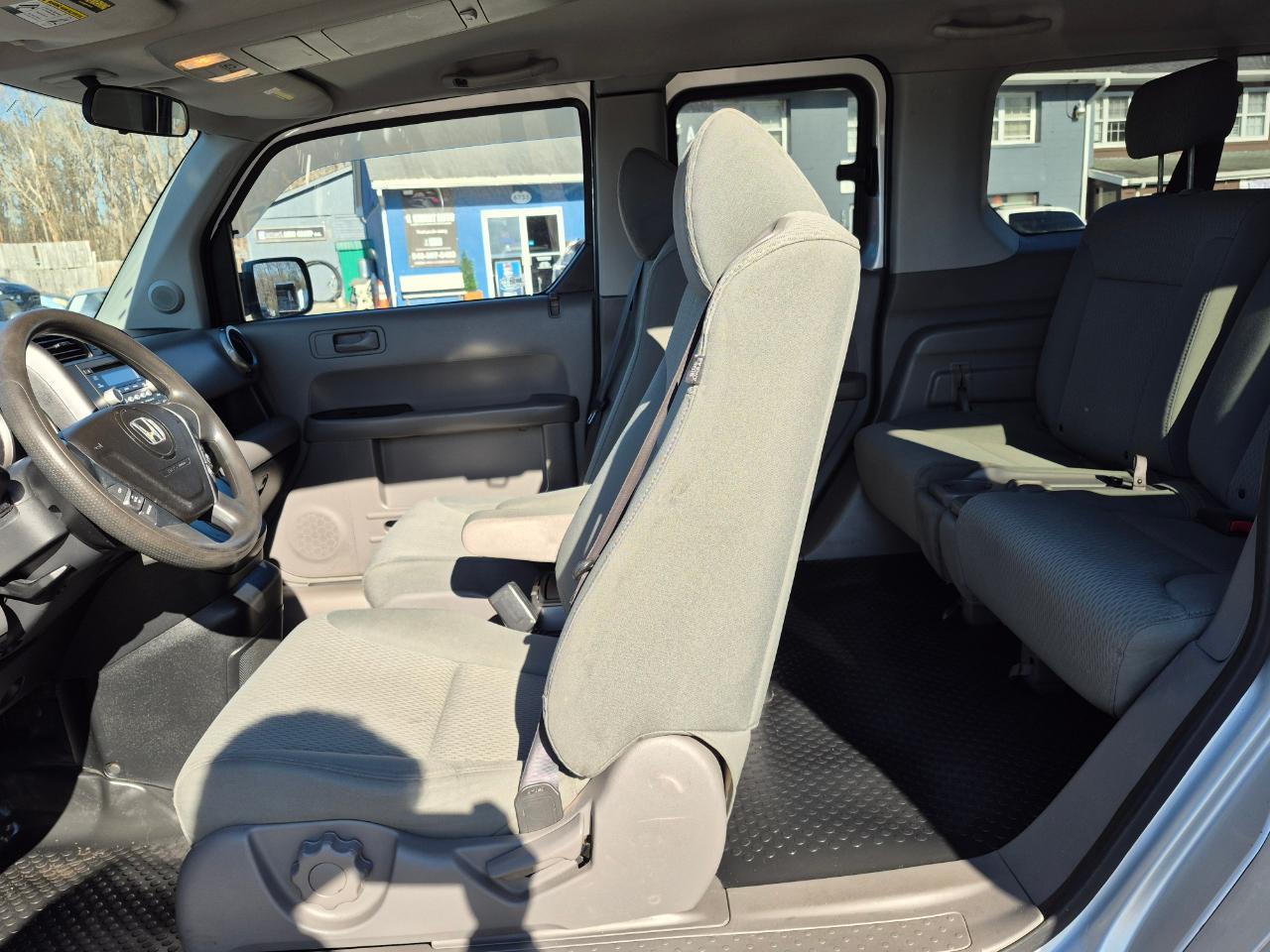 Honda Element EX 2WD AT with Navigation System 2010