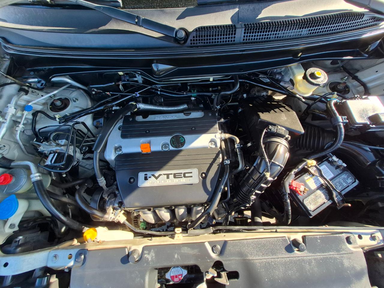 Honda Element EX 2WD AT with Navigation System 2010