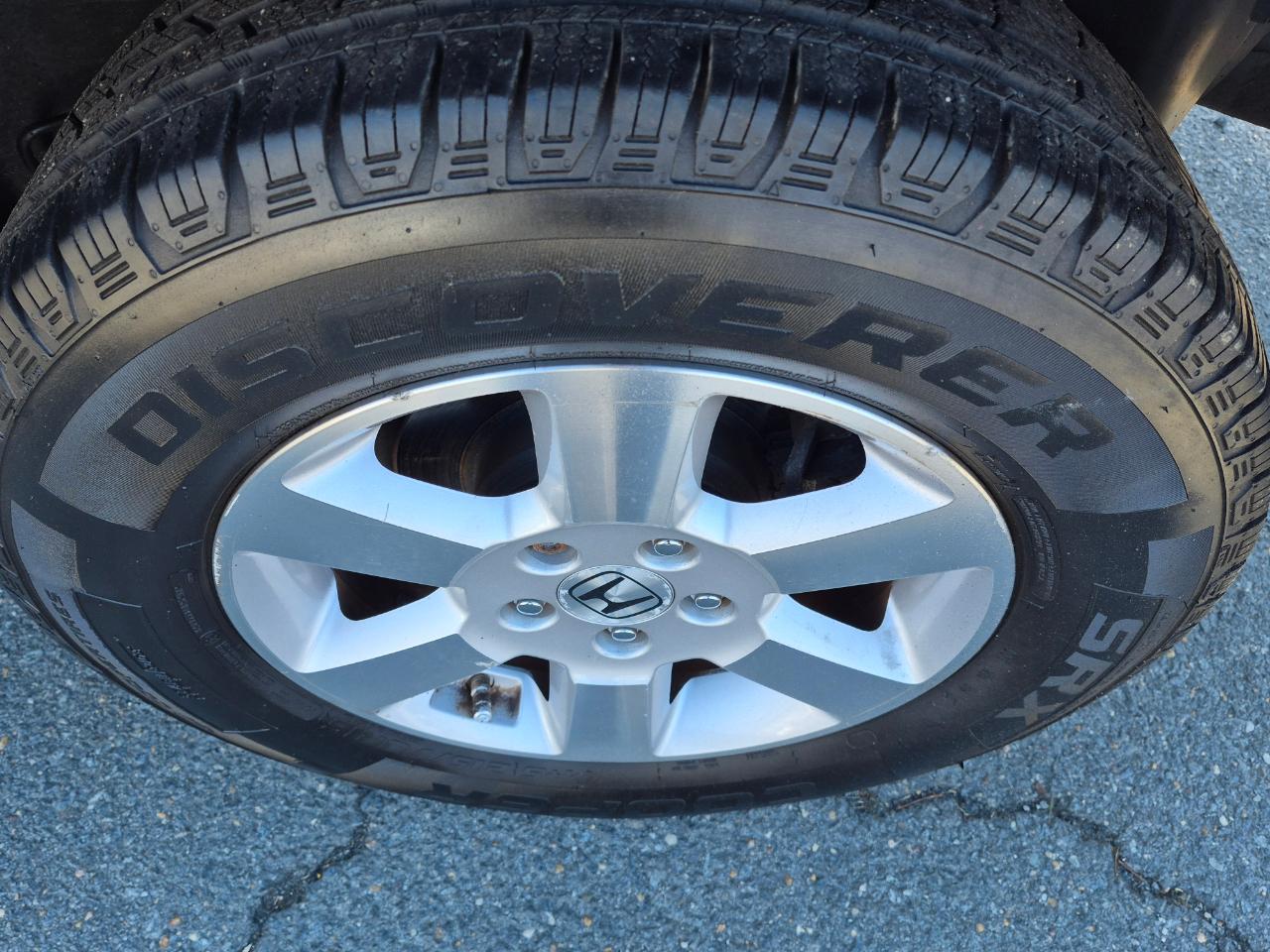 Honda Element EX 2WD AT with Navigation System 2010