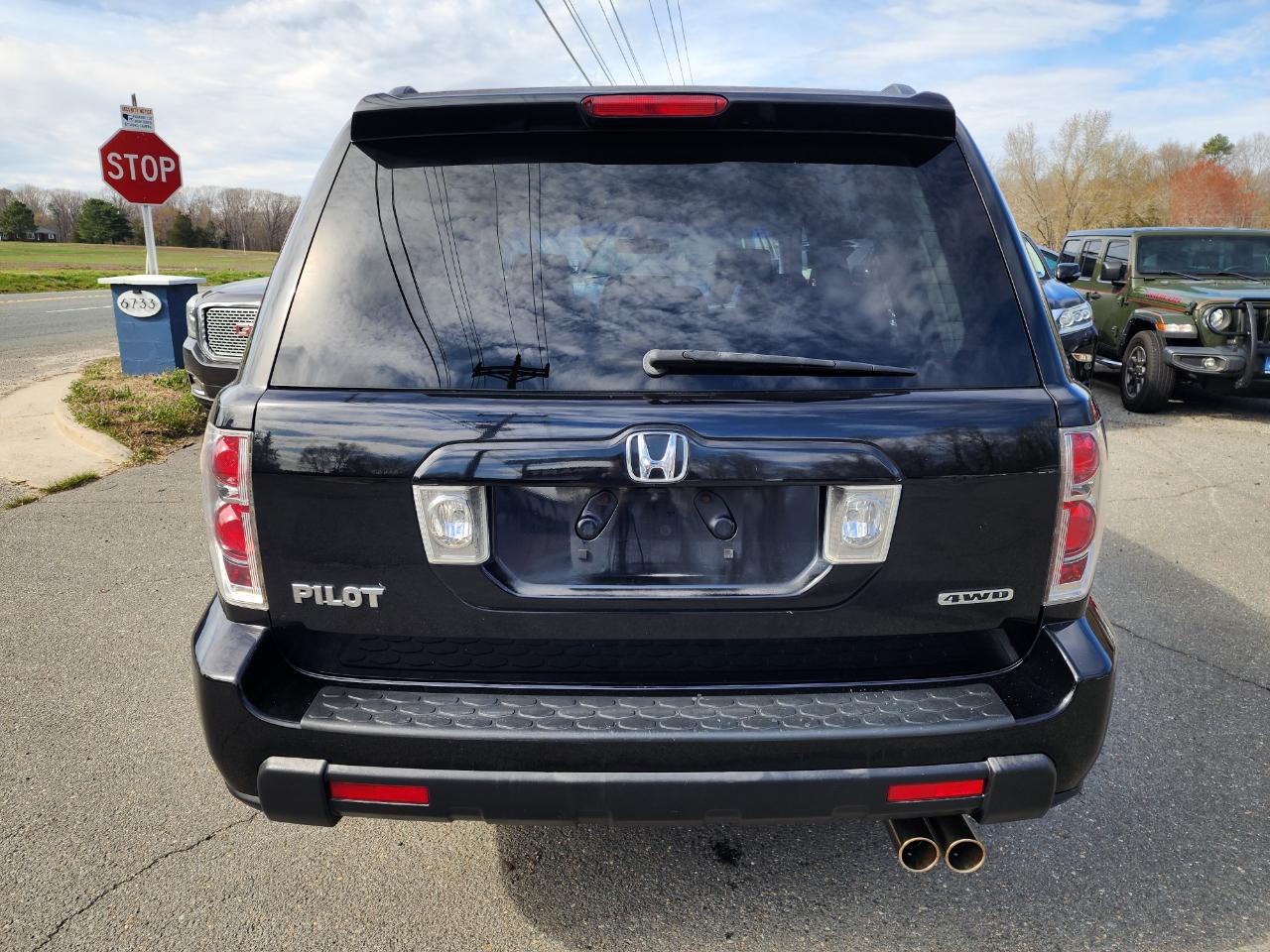 Honda Pilot EX 4WD w/ Leather and DVD 2006